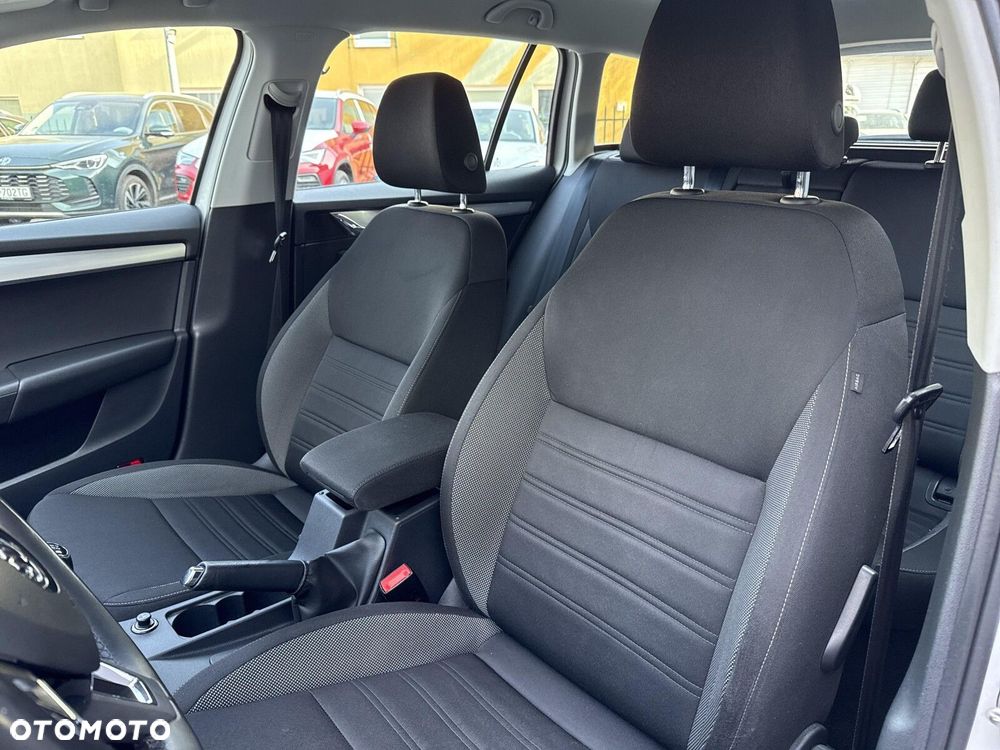 Skoda Octavia 1.6 TDI SCR Ambition - 11