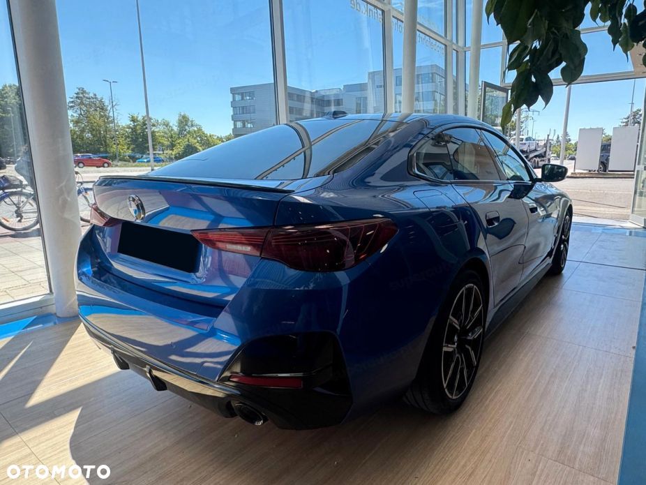 BMW Seria 4 420d xDrive mHEV M Sport - 6
