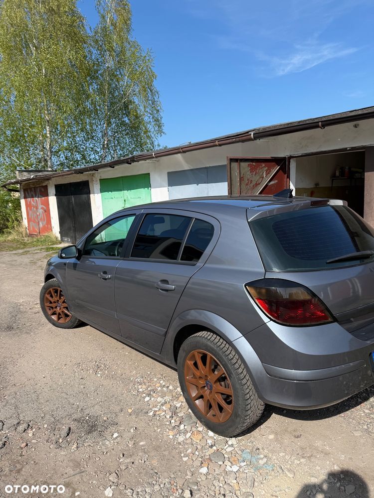Opel Astra 1.6 Sport - 4