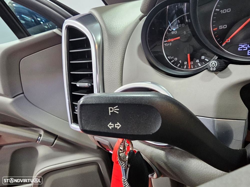 Porsche Cayenne Tiptronic - 18