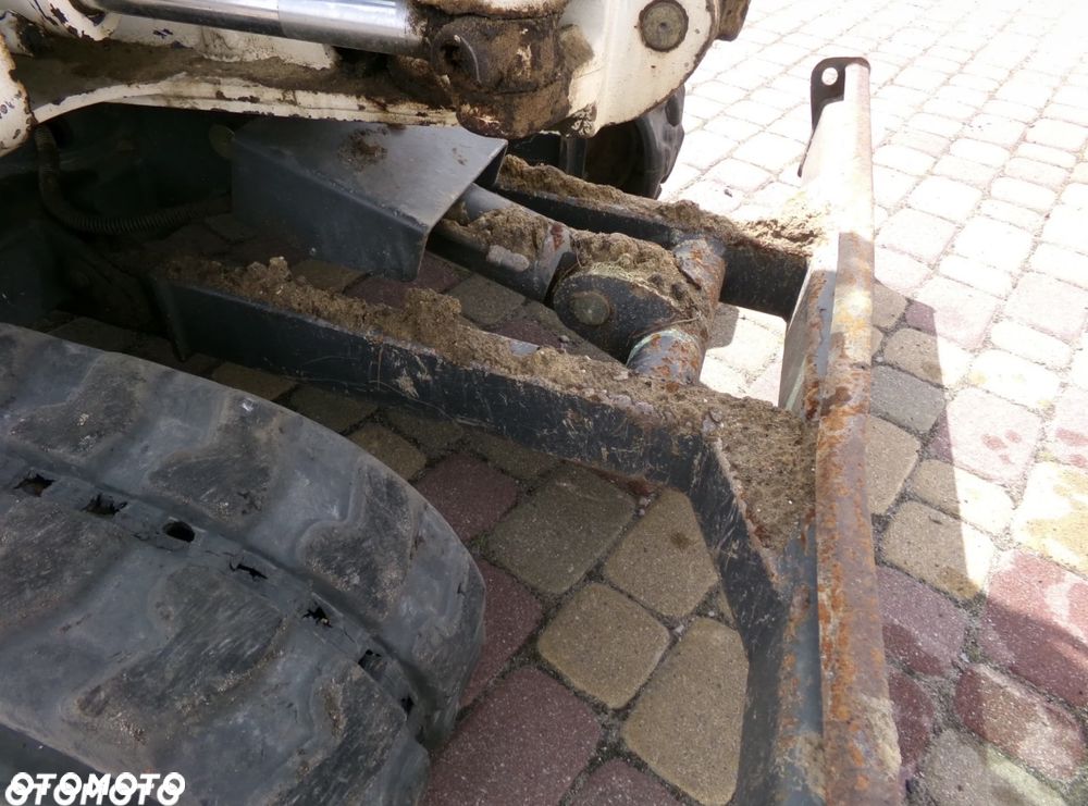 Bobcat x320 minikoparka - 7