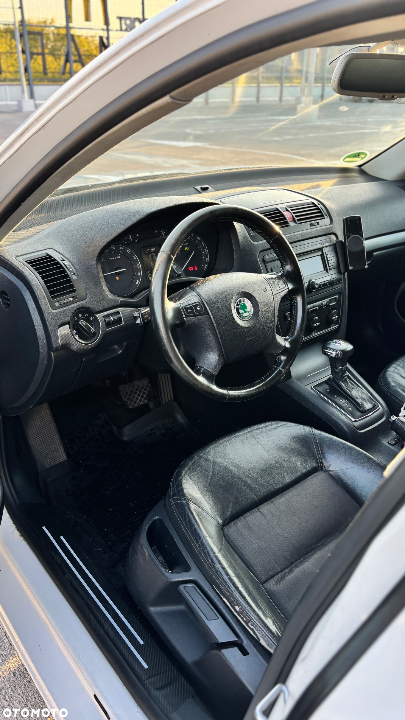 Skoda Octavia 2.0 TDI DPF DSG Elegance - 12