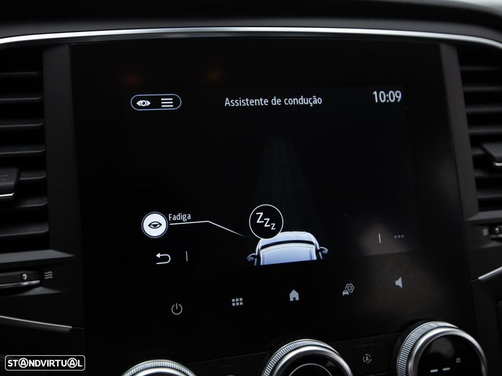 Renault Mégane Sport Tourer 1.5 Blue dCi Equilibre EDC - 22