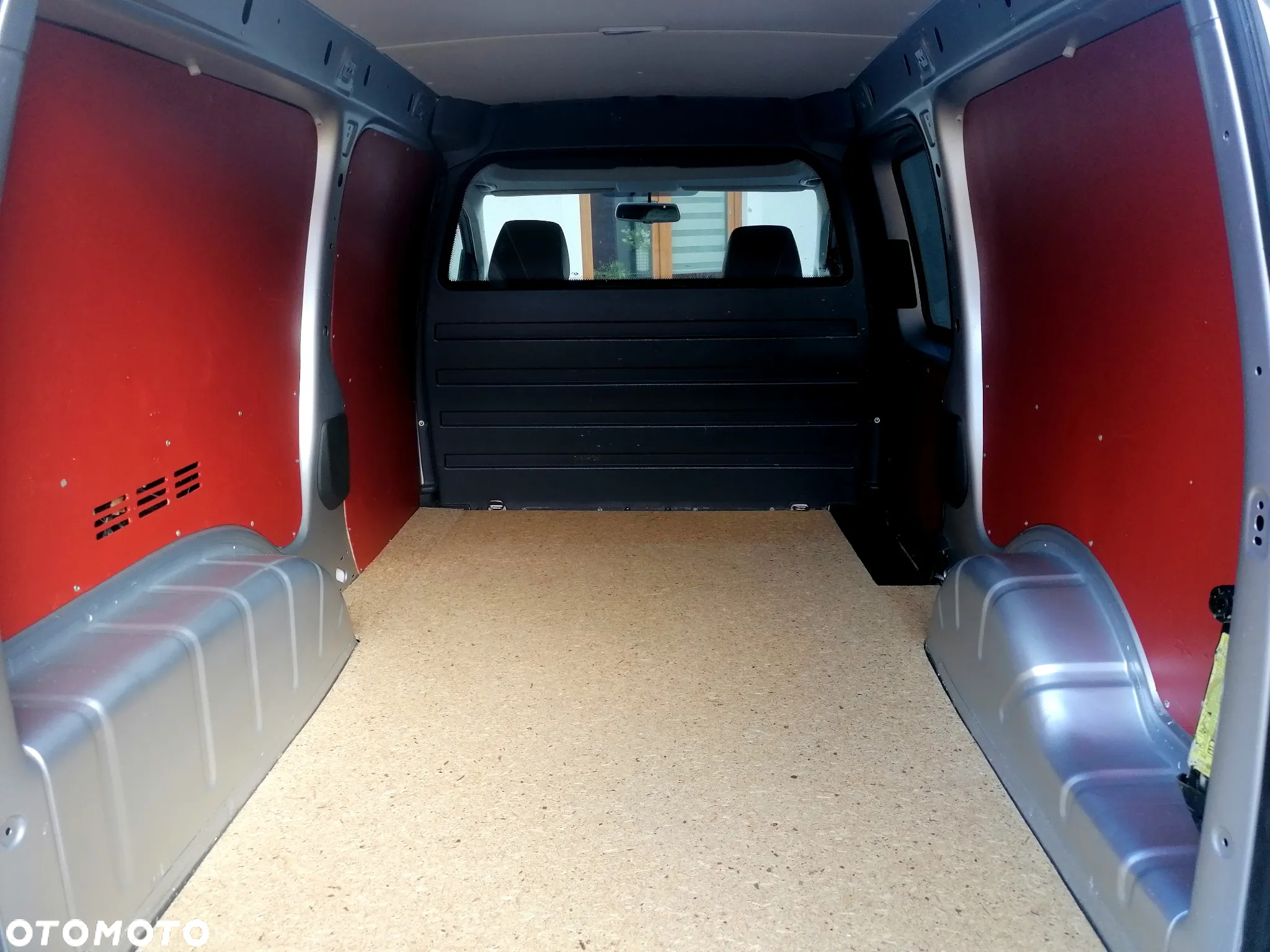 Volkswagen Caddy Maxi 2.0 TDI Trendline DSG - 9