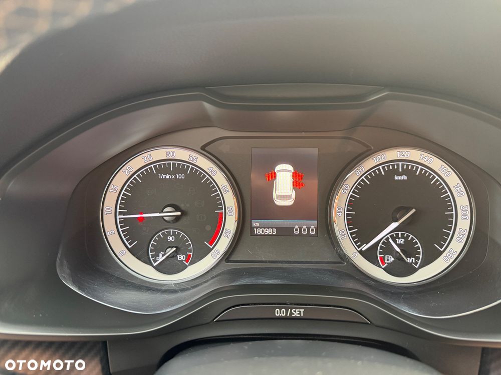 Skoda Kodiaq 2.0 TDI 4x4 Sportline DSG 7os - 17