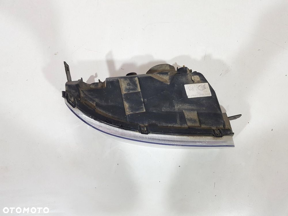 RENAULT RANGE GAMA D WIDE LAMPA PRZÓD PRZEDNIA PRAWA EUROPA ORYGINAŁ - 3