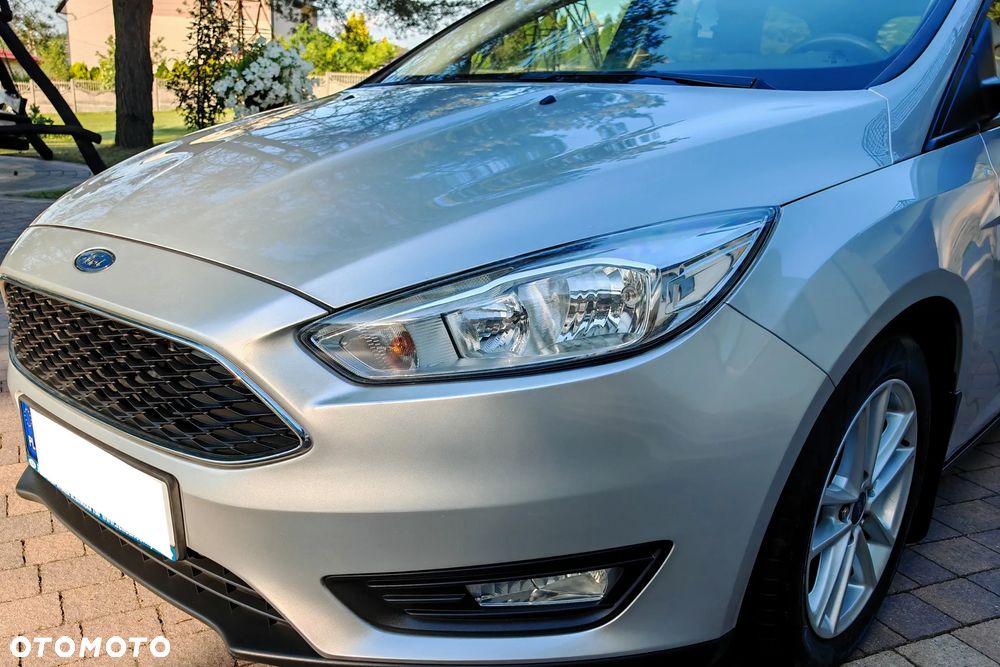 Ford Focus 1.0 EcoBoost Titanium - 34