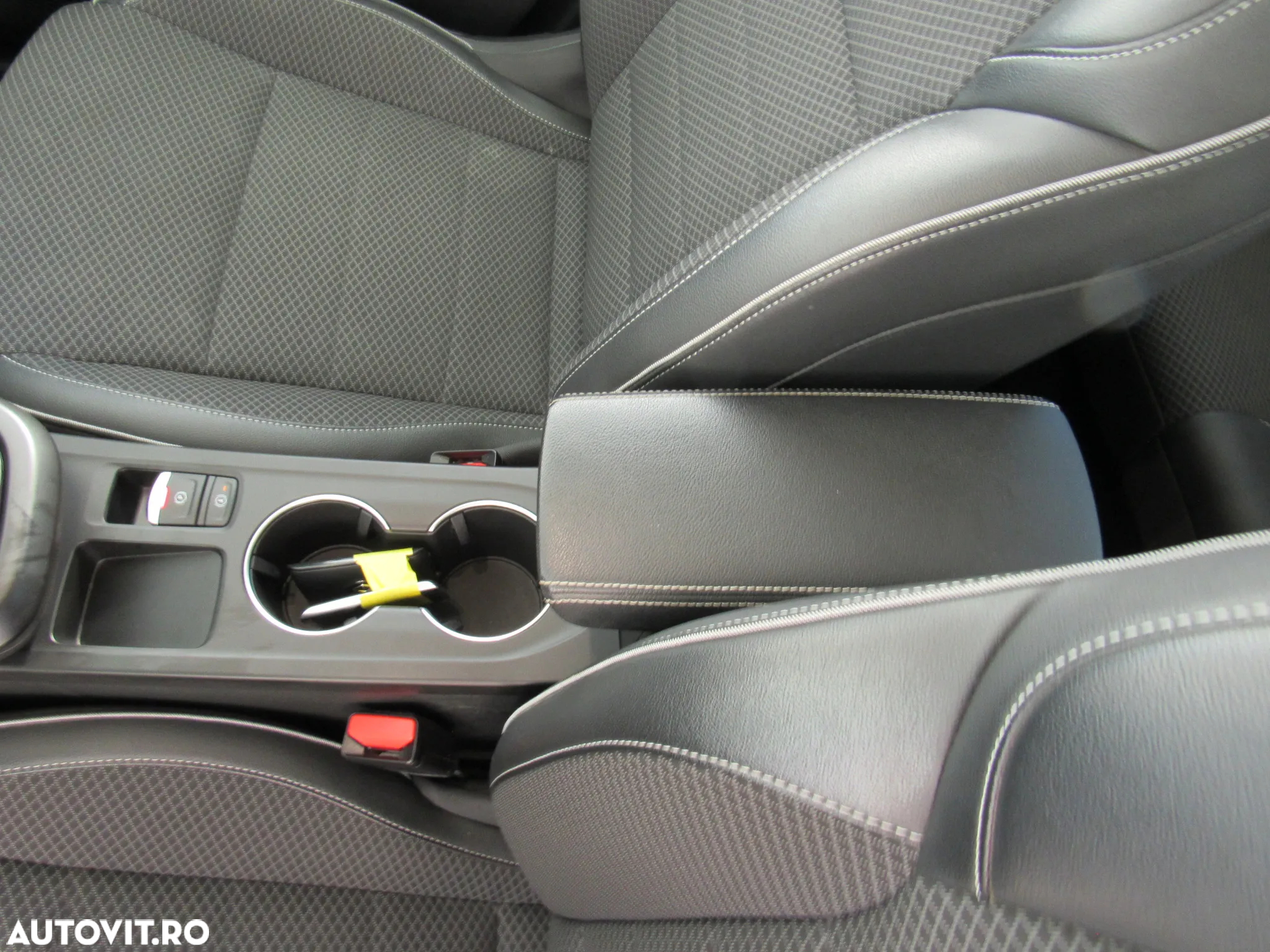Renault Arkana E-TECH Hybrid Intens - 20