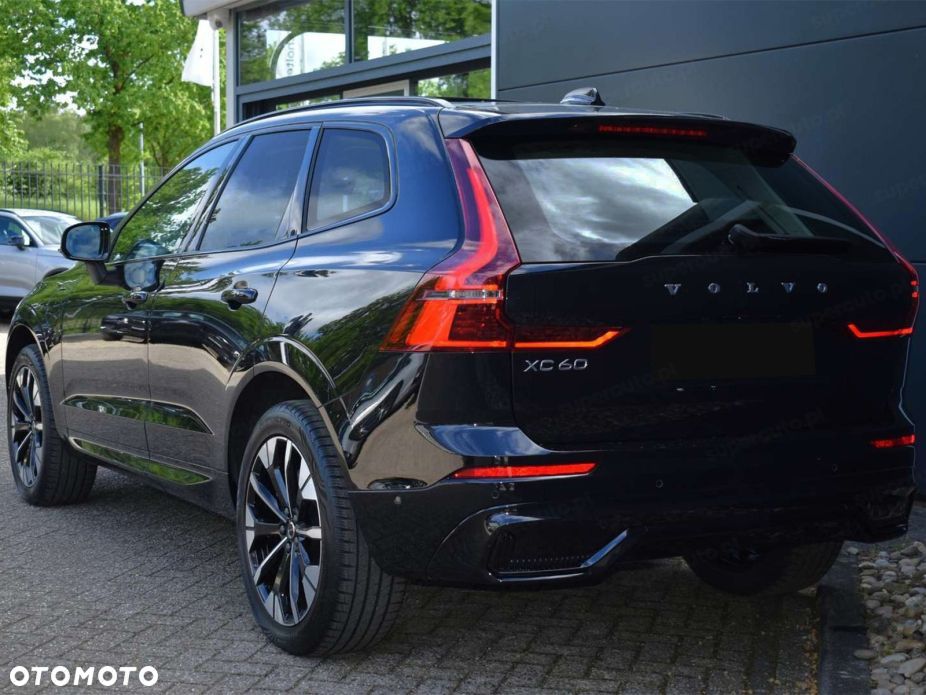 Volvo XC 60 - 4