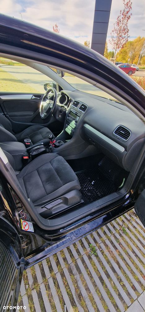 Volkswagen Golf - 13