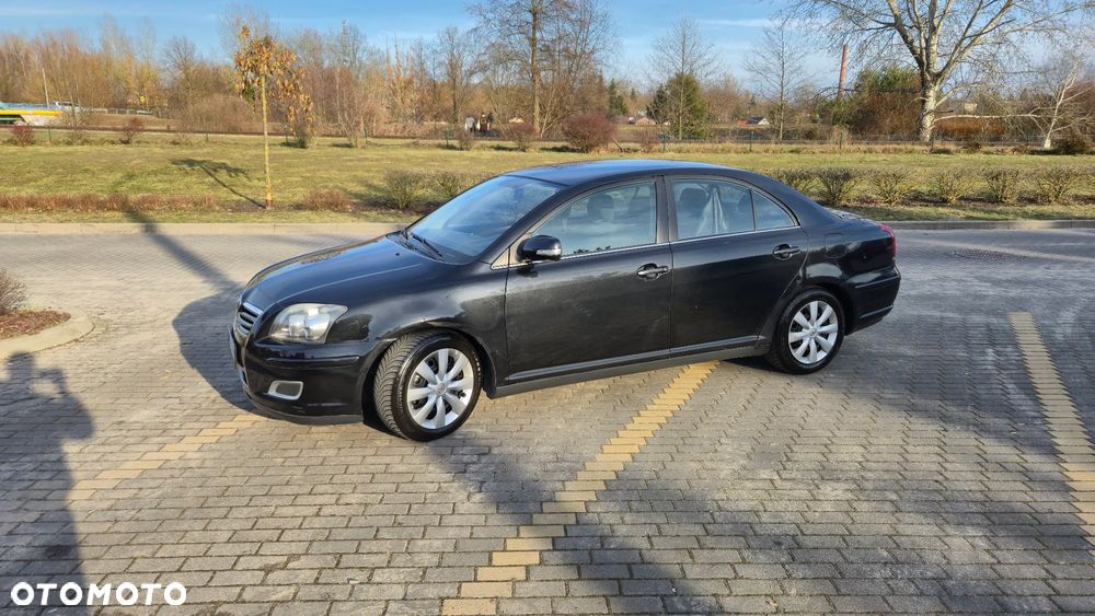 Toyota Avensis 1.8 VVT-i Luna - 7