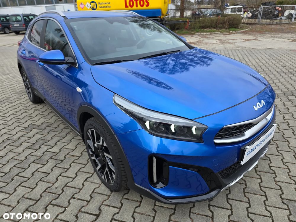 Kia XCeed 1.5 T-GDI M - 3