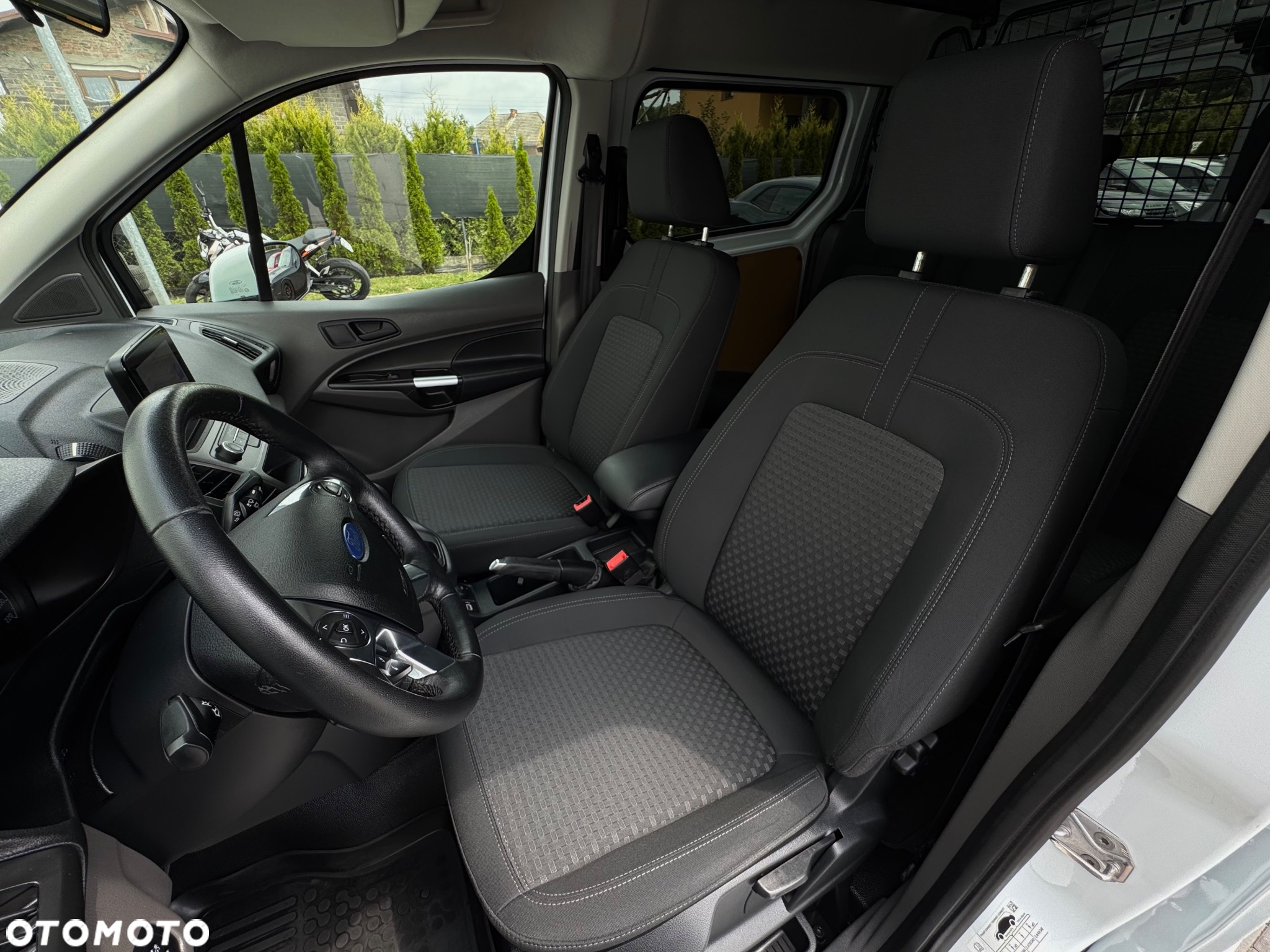 Ford Transit Connect 240 L2 Autm Trend - 14
