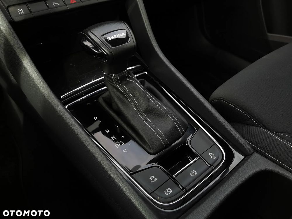 Skoda Karoq 1.5 TSI DSG Sportline - 14