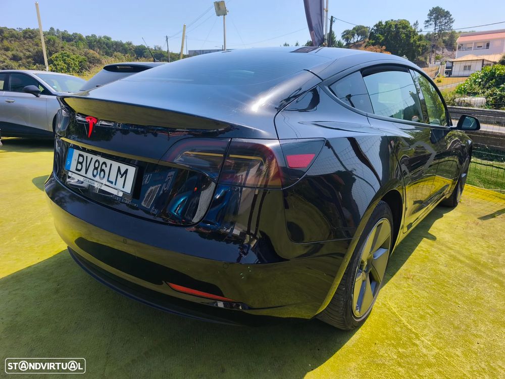 Tesla Model 3 Standard Range Plus RWD - 2