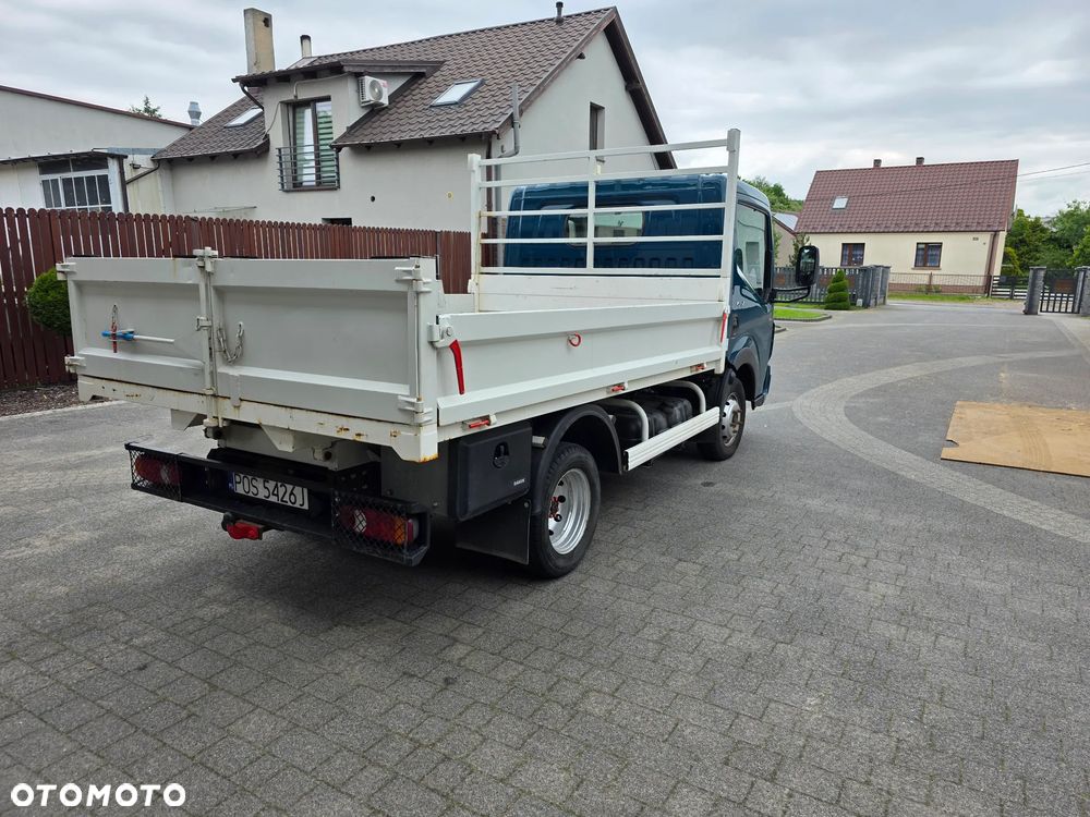 Renault Maxity - 7