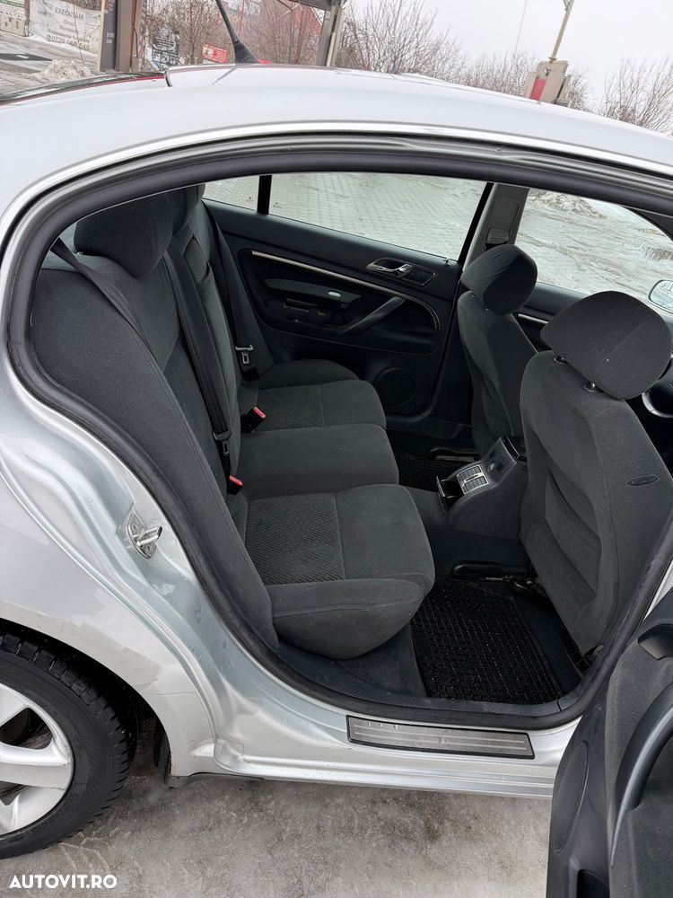 Skoda Superb 1,9 TDI Elegance - 10