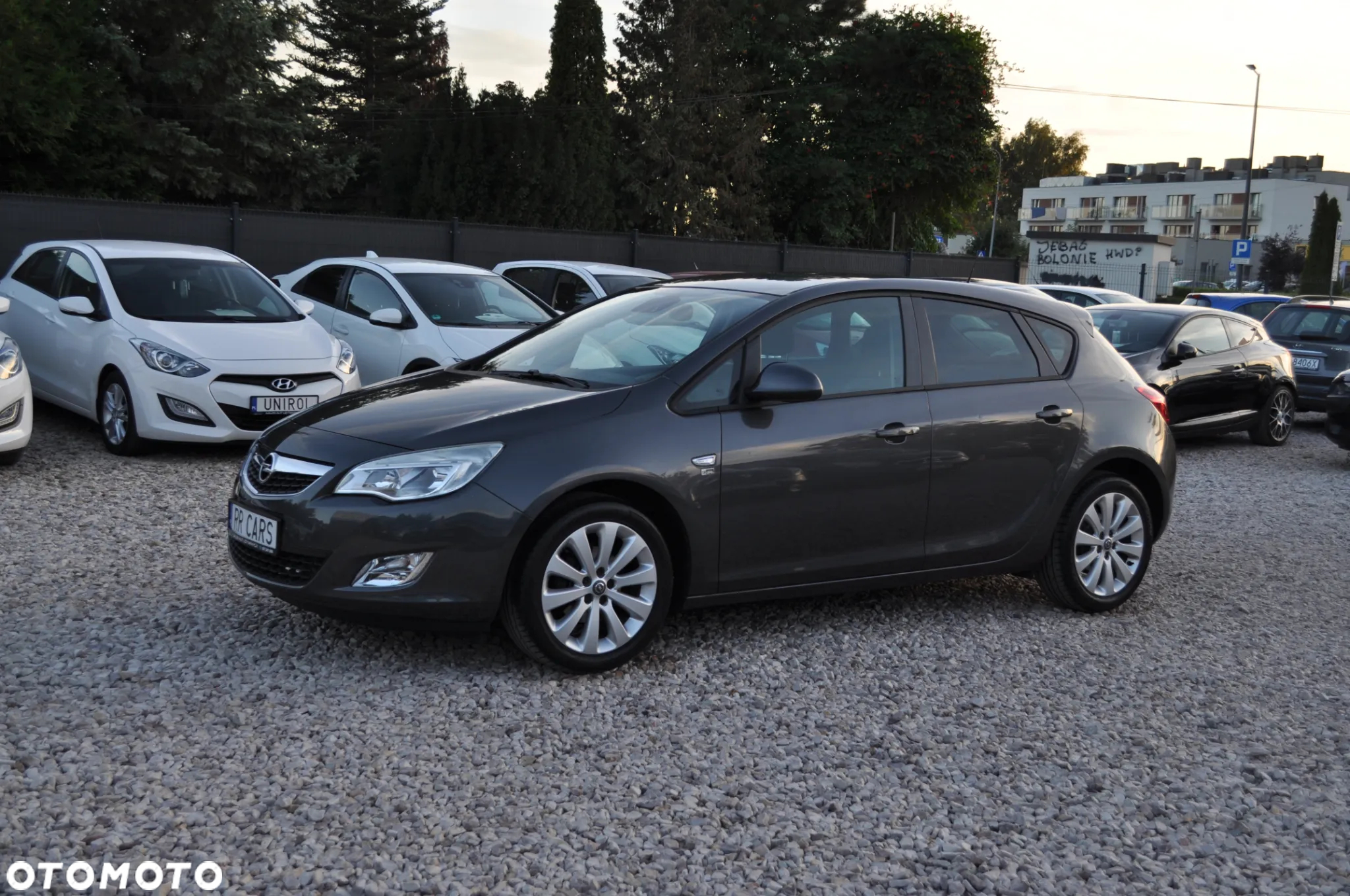 Opel Astra 1.4 Turbo 150 Jahre - 12