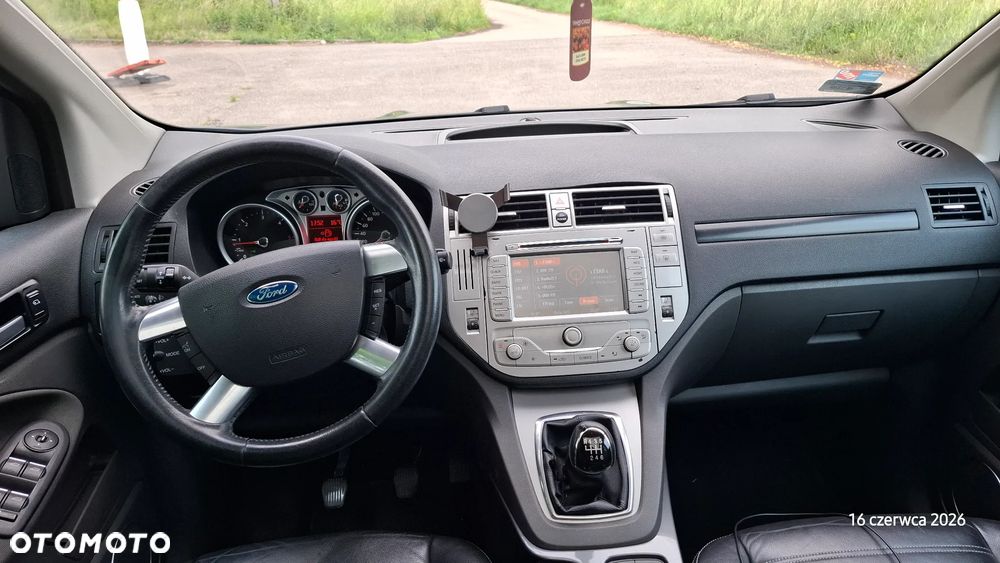 Ford Kuga 2.0 TDCi Titanium FWD - 8