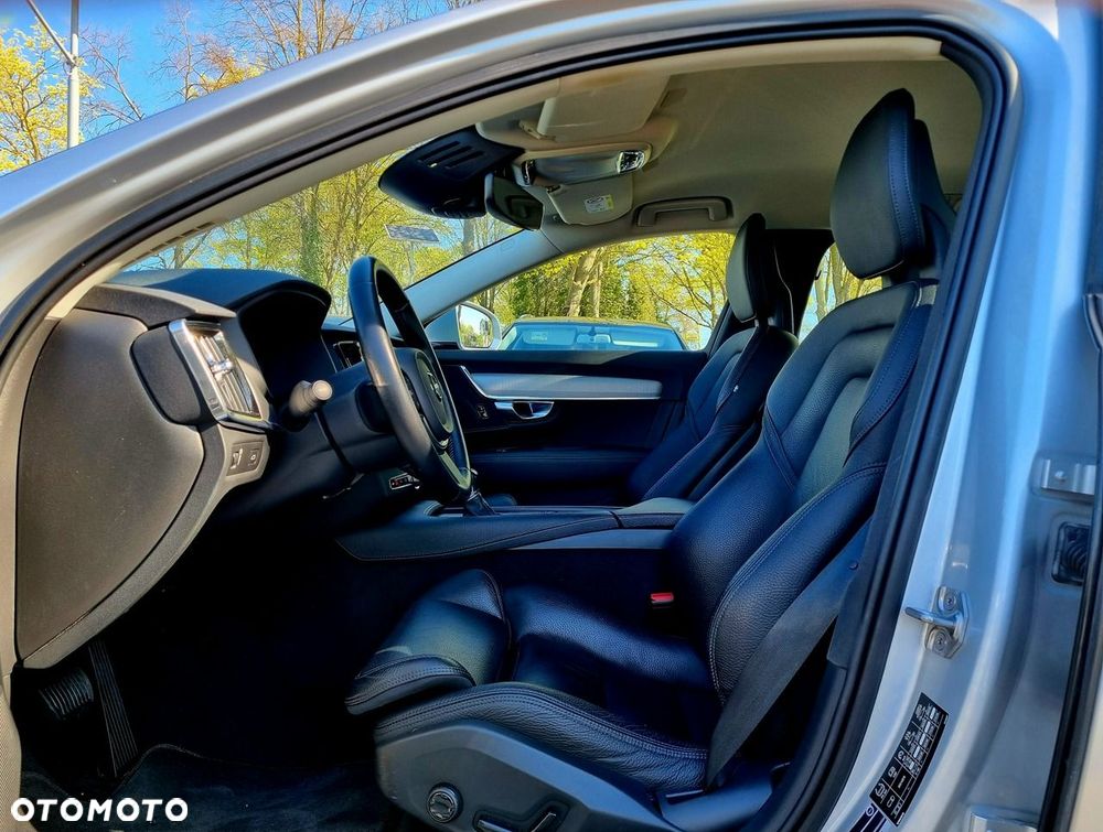 Volvo V90 T5 Geartronic Inscription - 10