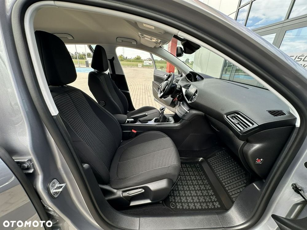 Peugeot 308 1.2 PureTech Allure Pack S&S - 13