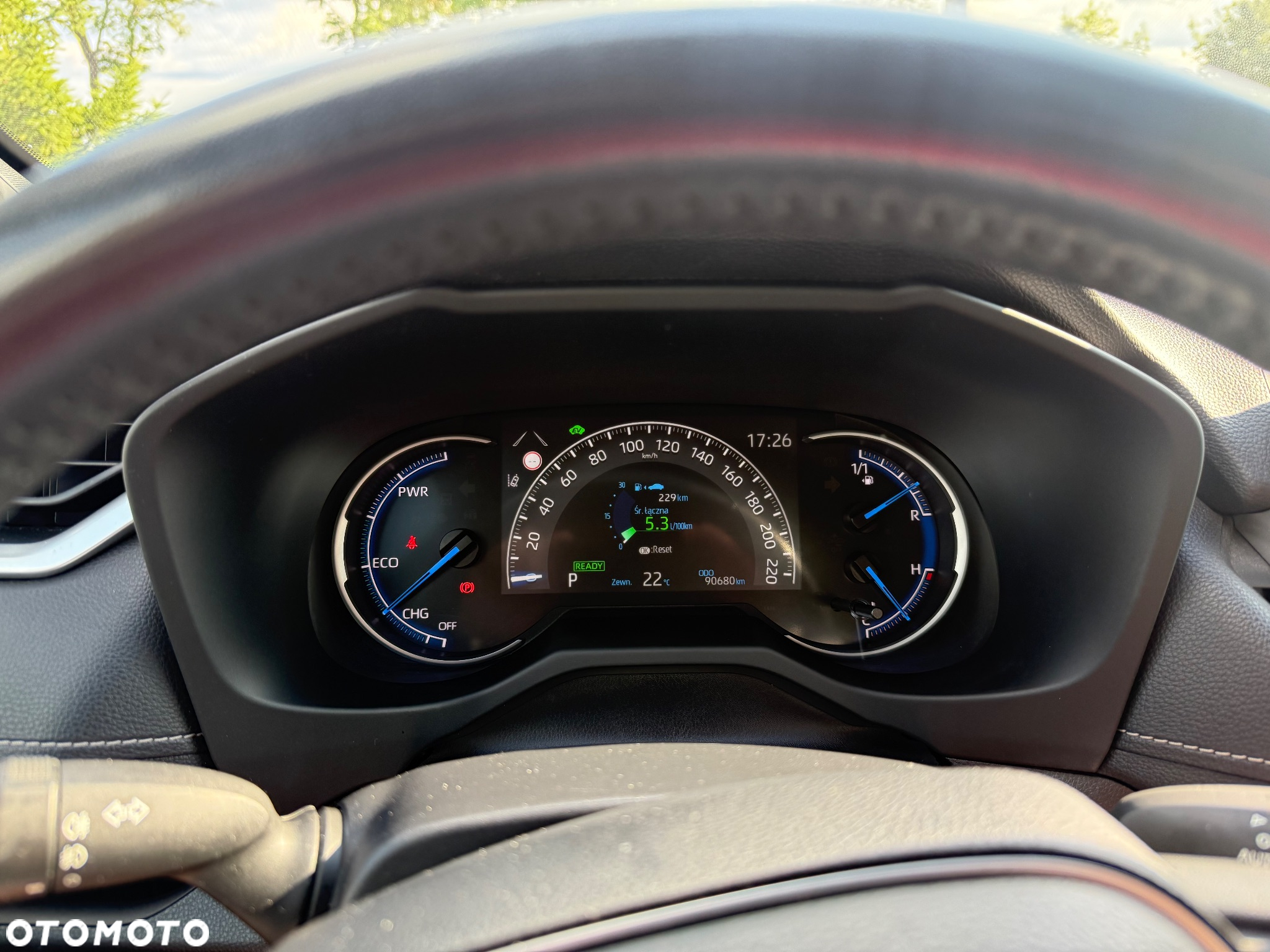 Toyota RAV4 2.5 Hybrid Black Edition by JBL 4x4 - 4