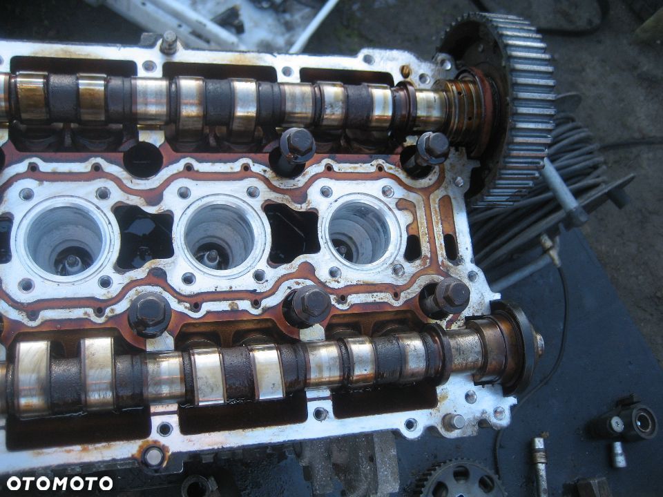 volvo s80 98-03r 2,9 benzyna głowica silnika wałki 1001755004 kod silnika b6304s3 - 3
