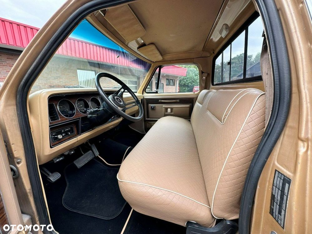 Dodge RAM - 13