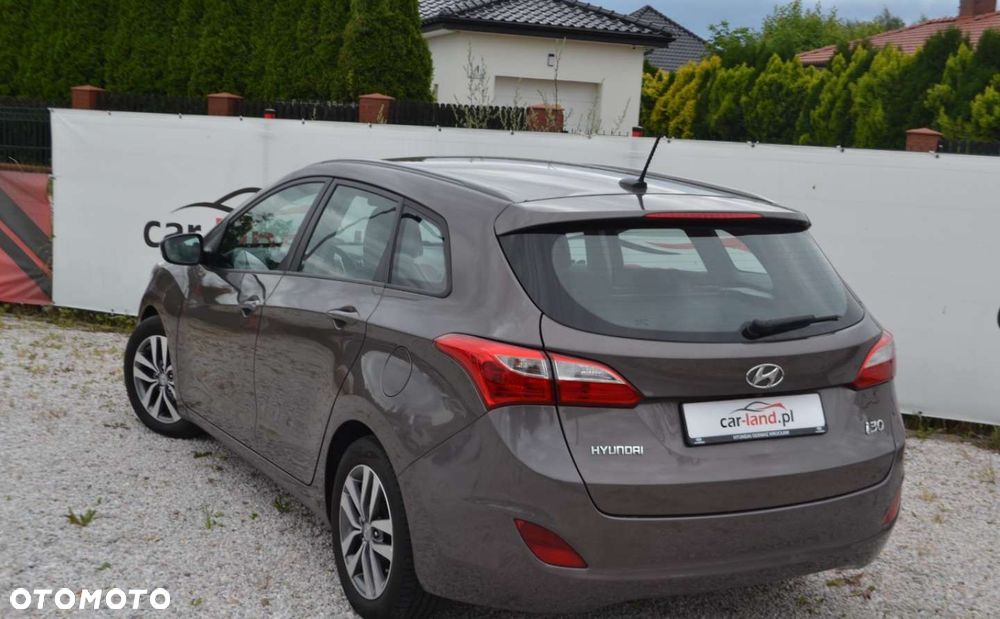 Hyundai i30 - 11