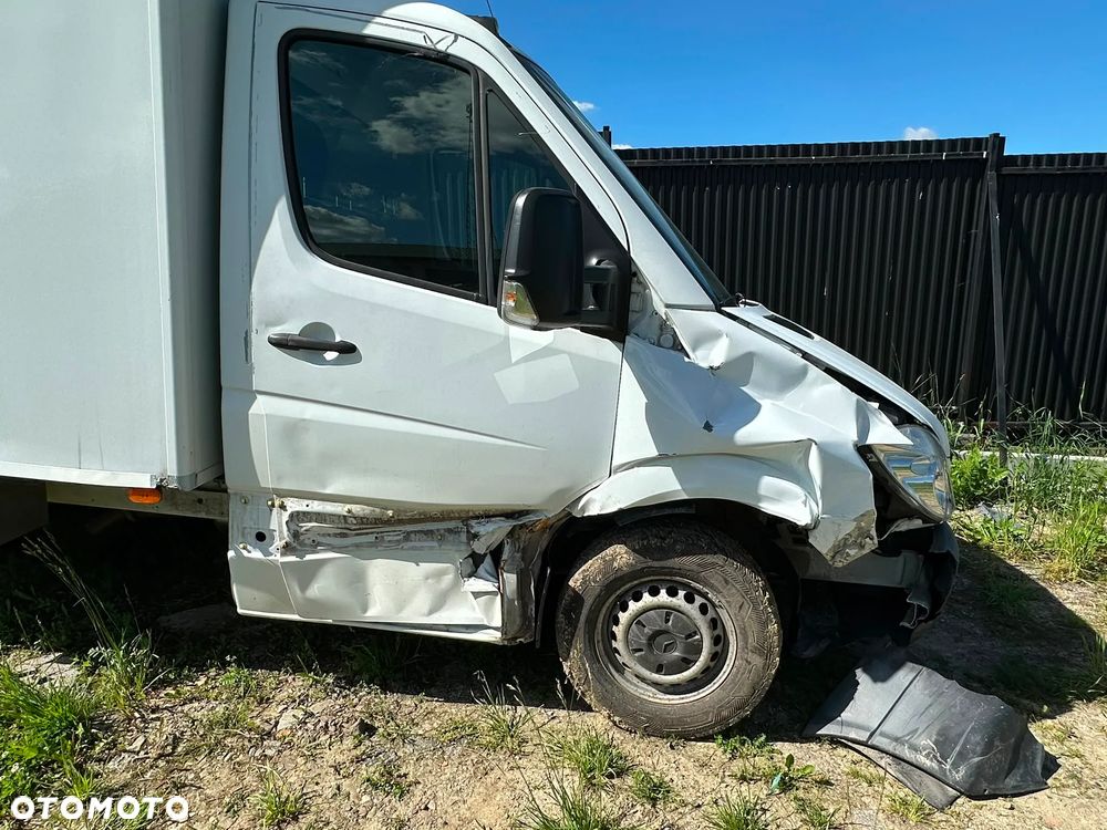 Mercedes-Benz Sprinter 906 - 11