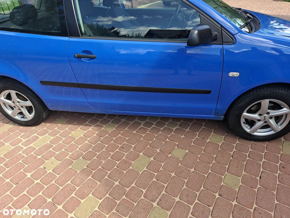 Volkswagen Polo - 8