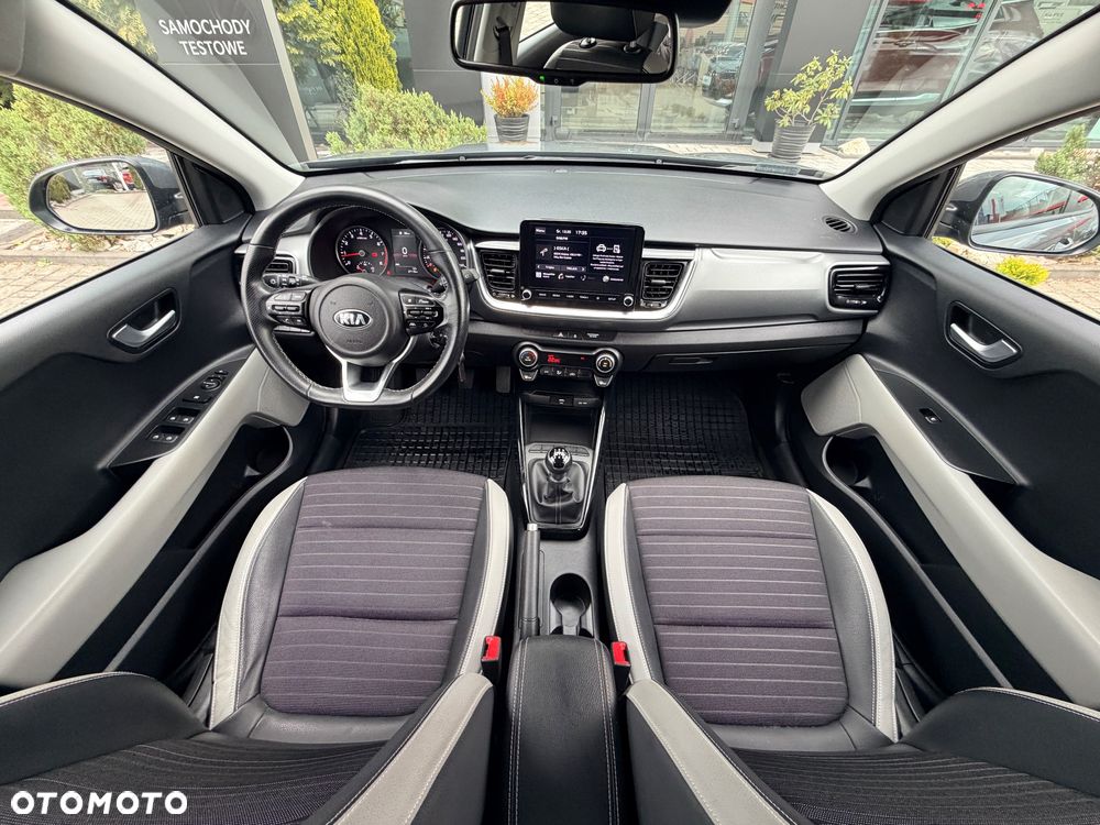 Kia Stonic 1.2 L - 18