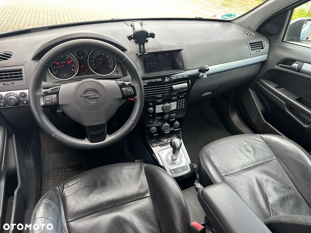 Opel Astra 1.6 Essentia EasyTronic - 36