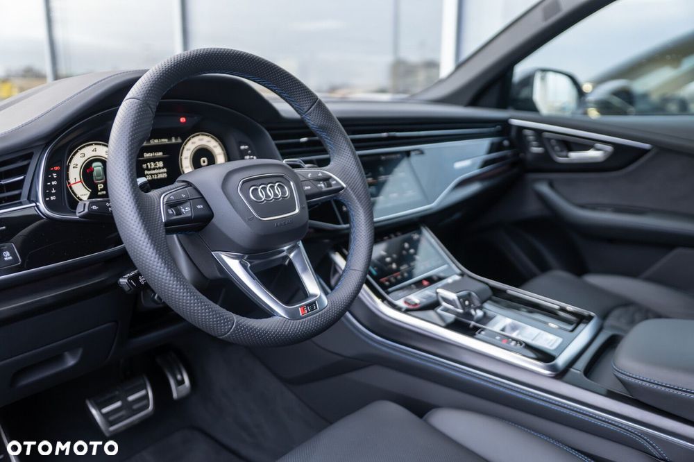 Audi RS Q8 - 14
