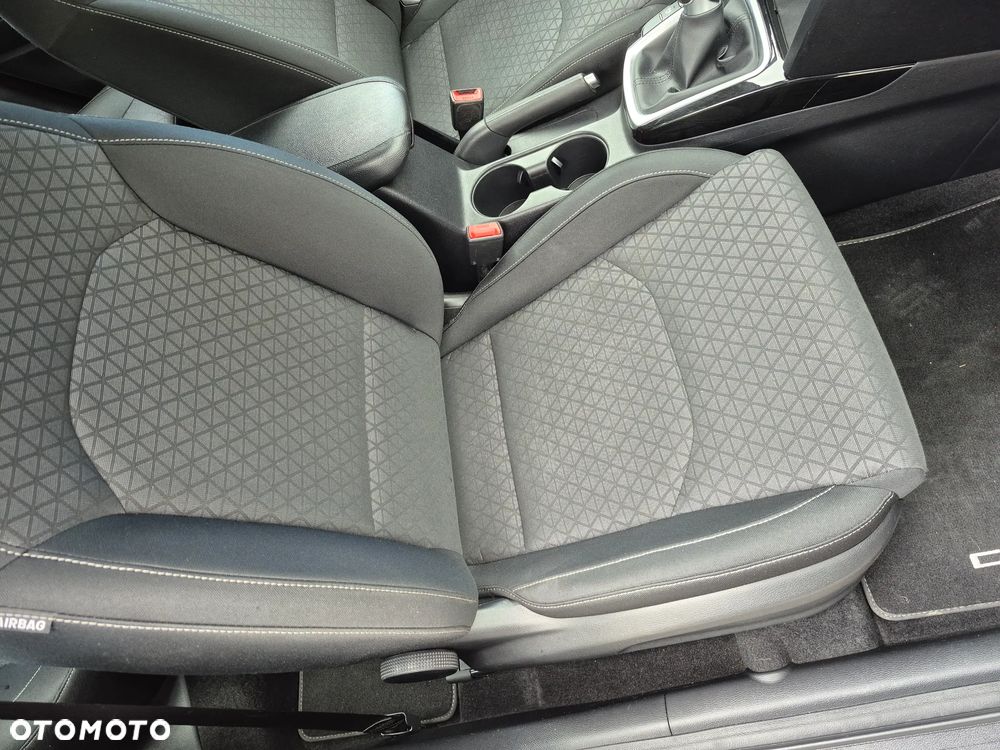 Kia Ceed 1.4 T-GDI OPF Vision - 12