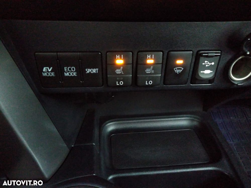 Toyota RAV4 2.5 4x4 Style Selection - 23