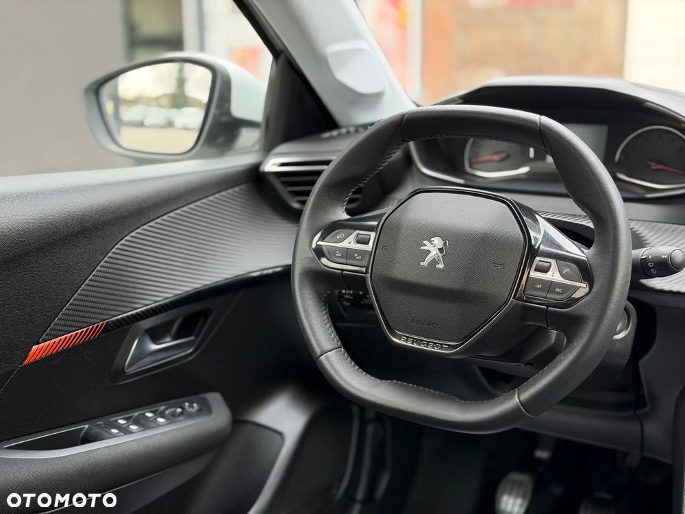 Peugeot 208 1.2 PureTech Active Pack S&S - 19