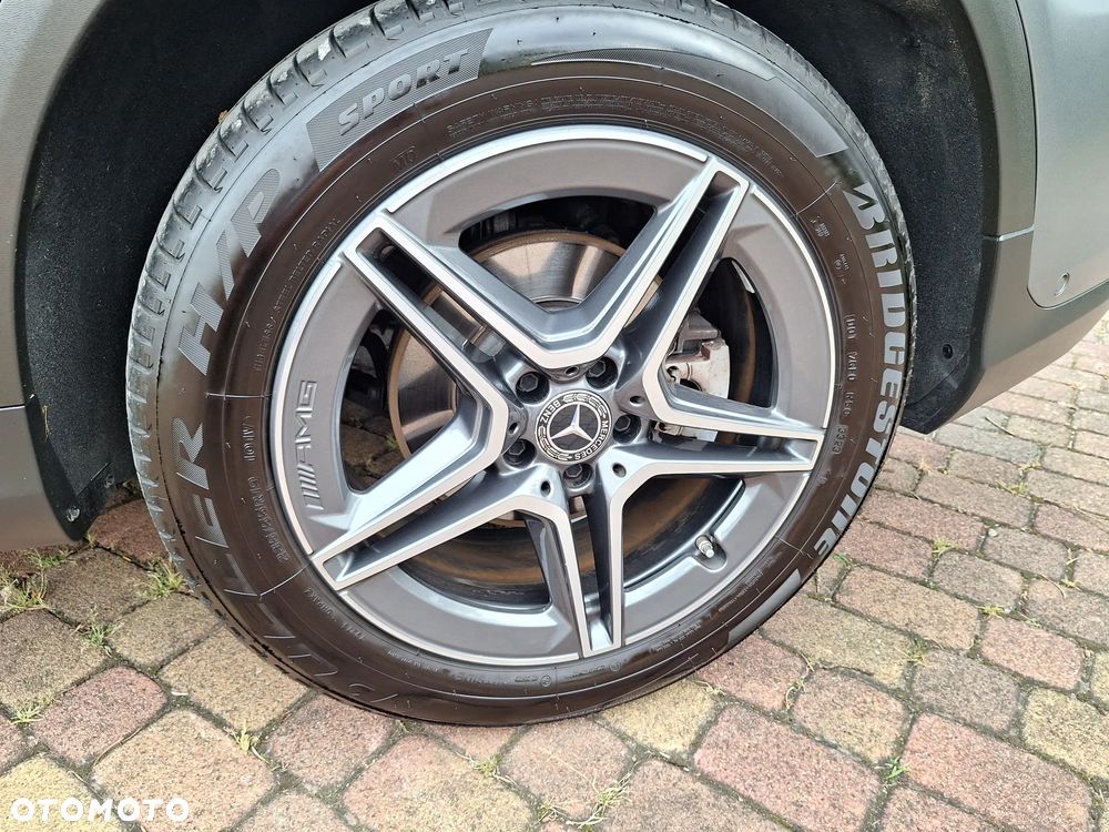 Mercedes-Benz GLC 200 4Matic 9G-TRONIC AMG Line - 31