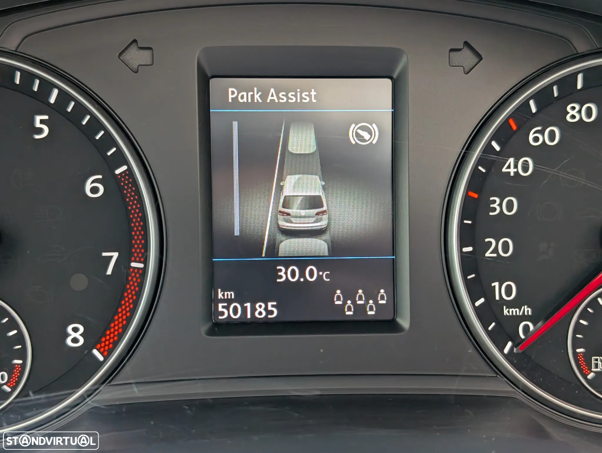 VW Sharan 1.4 TSI Highline DSG - 26