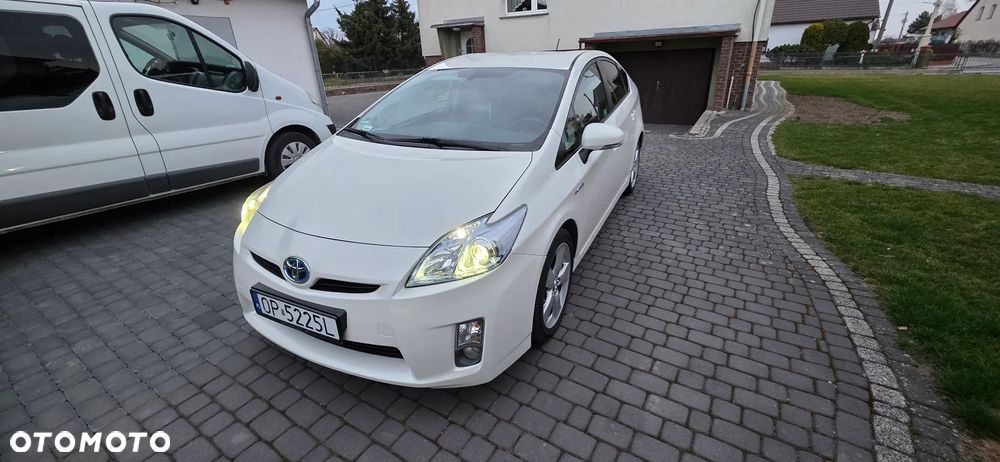Toyota Prius 1.8 HSD Sol - 2