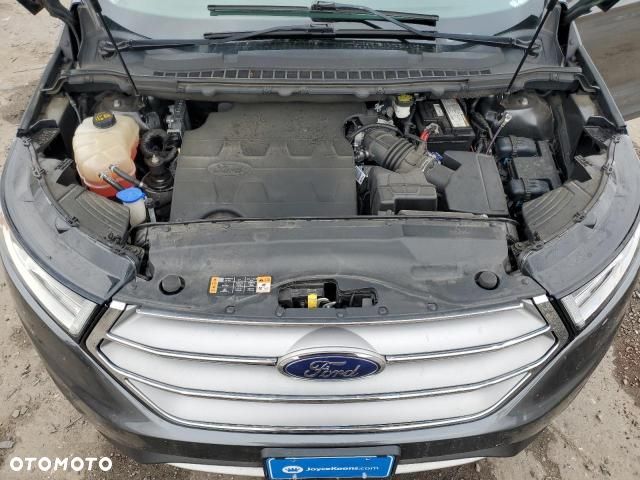 Ford Edge - 31
