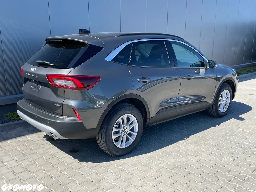 Ford Kuga 2.5 FHEV FWD Titanium - 6