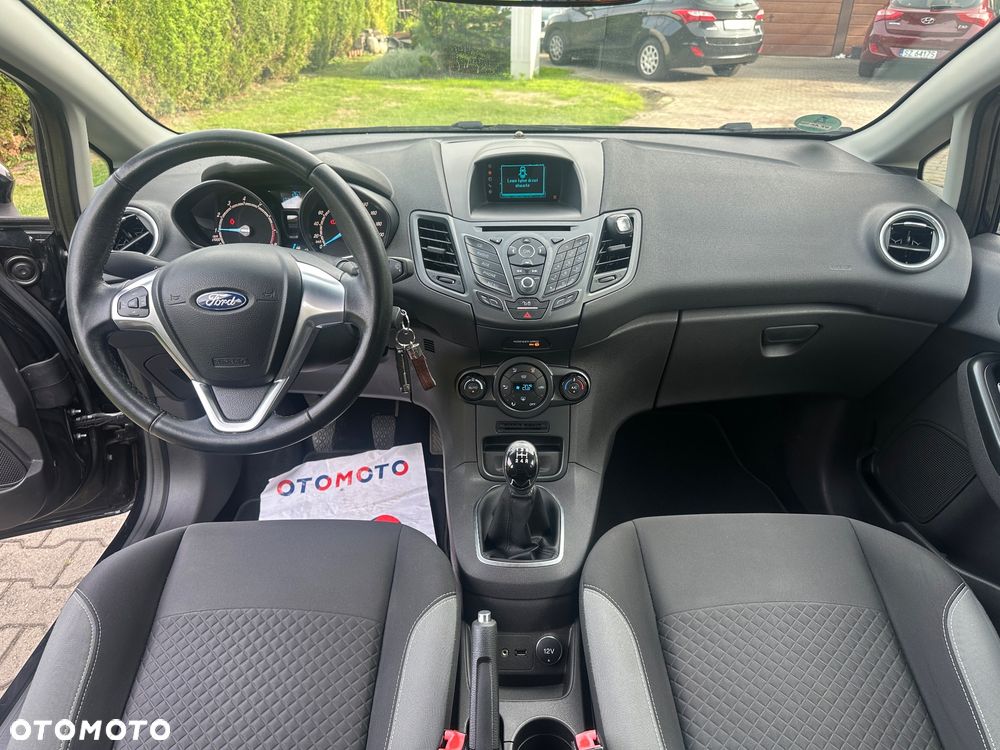 Ford Fiesta 1.25 Platinium X - 14