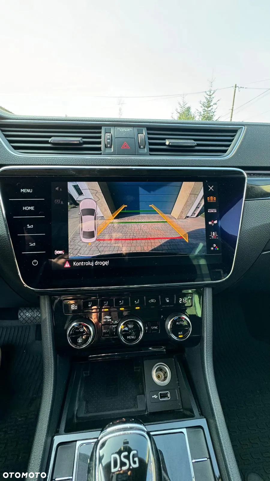 Skoda Superb 2.0 TDI SCR 4x4 L&K DSG - 10