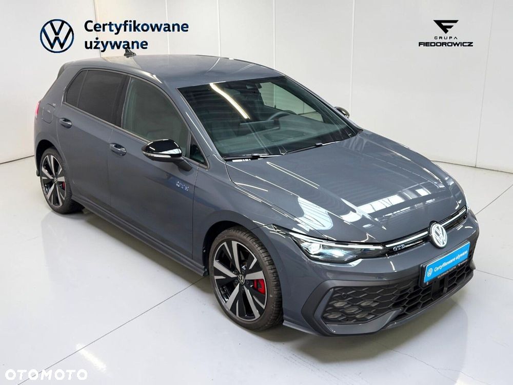 Volkswagen Golf - 17