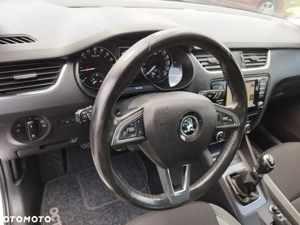 Skoda Octavia 1.6 TDI Edition - 17