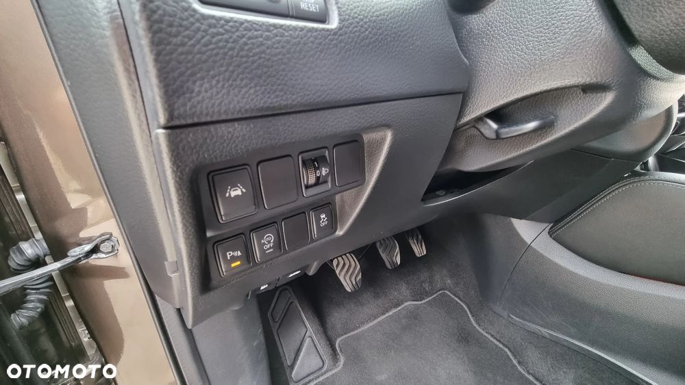 Nissan Qashqai 1.2 DIG-T N-Vision - 13