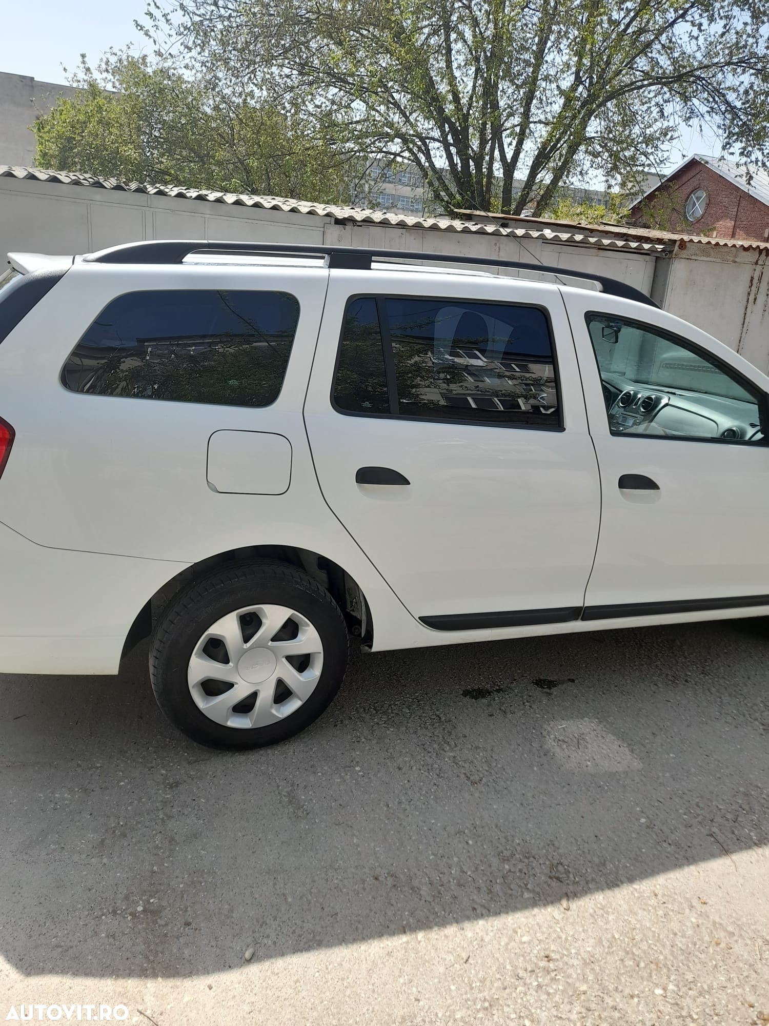 Dacia Logan MCV 1.0 SCe Ambiance - 11