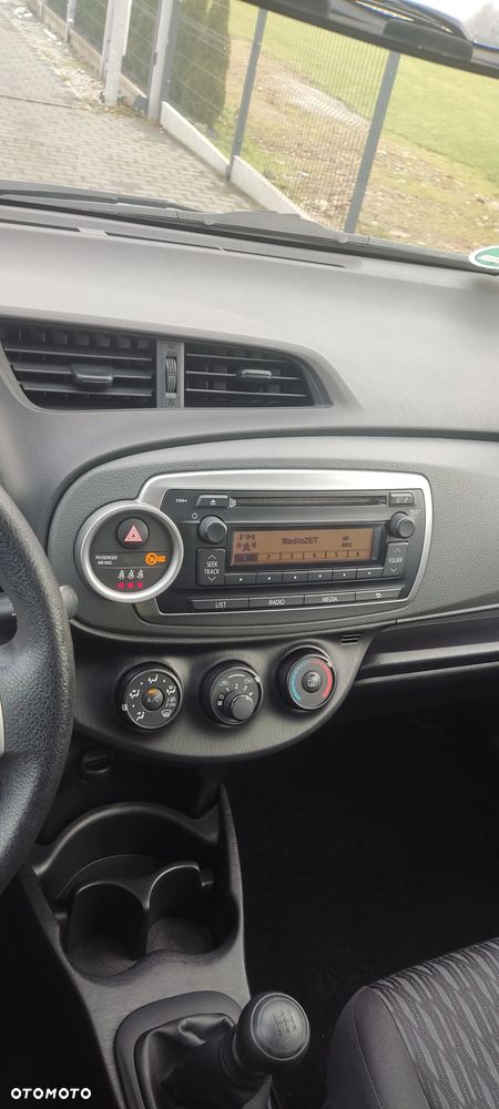 Toyota Yaris 1.0 VVT-i Life - 15