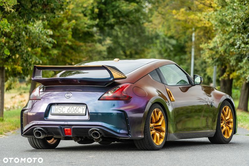 Nissan 370 Z Standard - 4